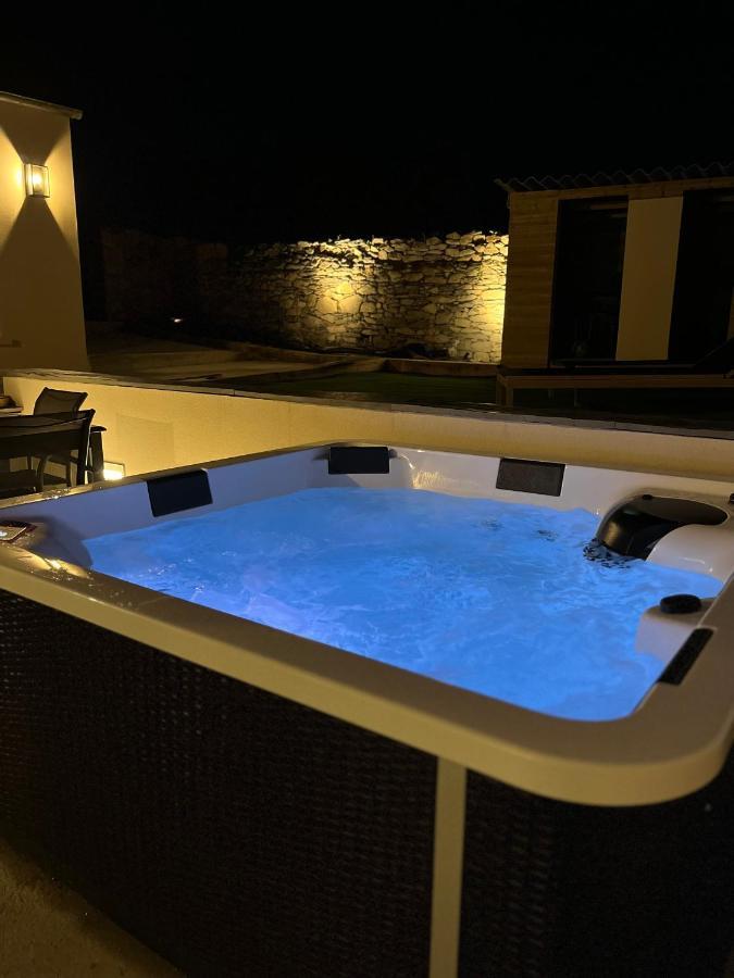 Maison De Charme Avec Jacuzzi - Bretagne / Іль-де-Ба Екстер'єр фото